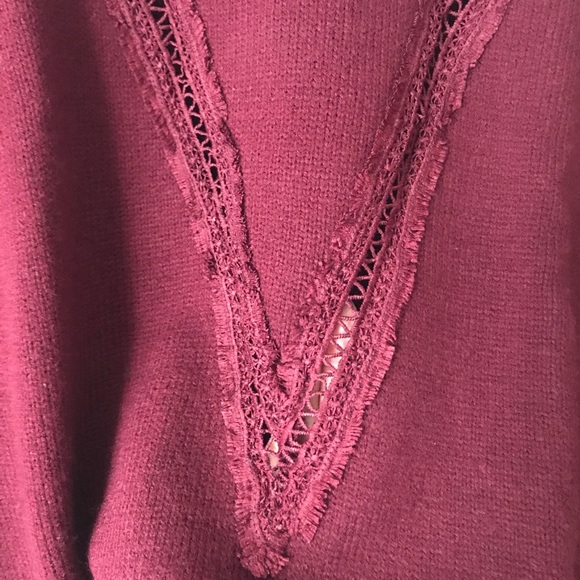 JustFab burgundy sweater - Picture 4 of 4